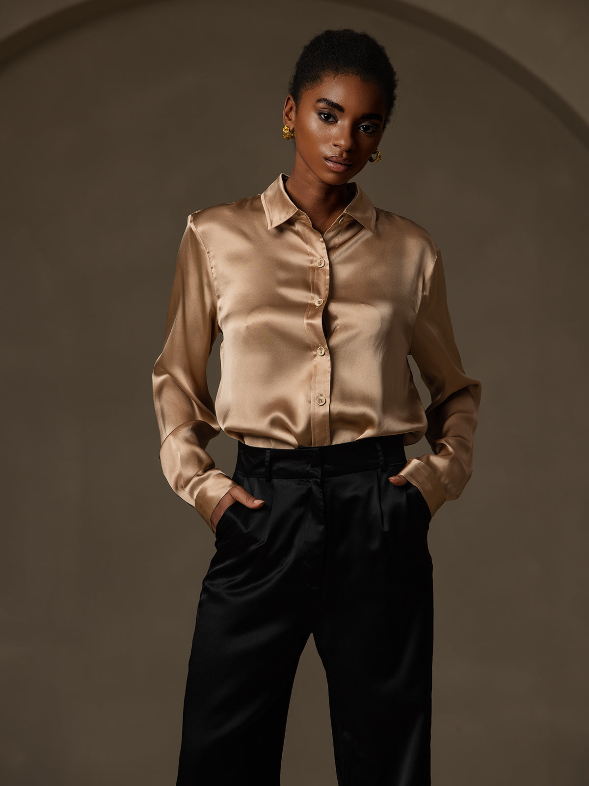 19 Momme Silk Solid Color Fashionable Basic Shirt