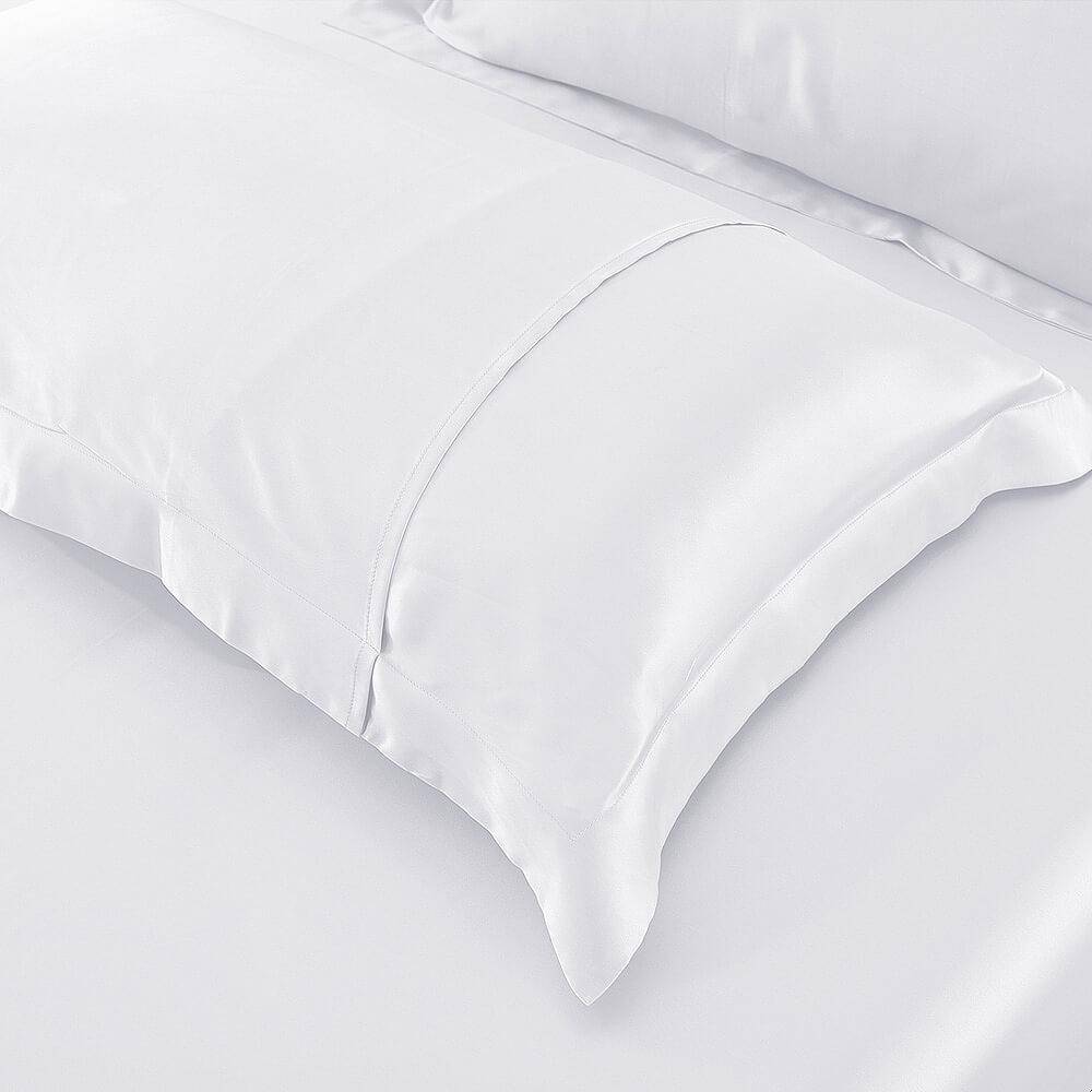 Indulge in luxurious comfort with our premium Oxford Envelope Pillowcases.