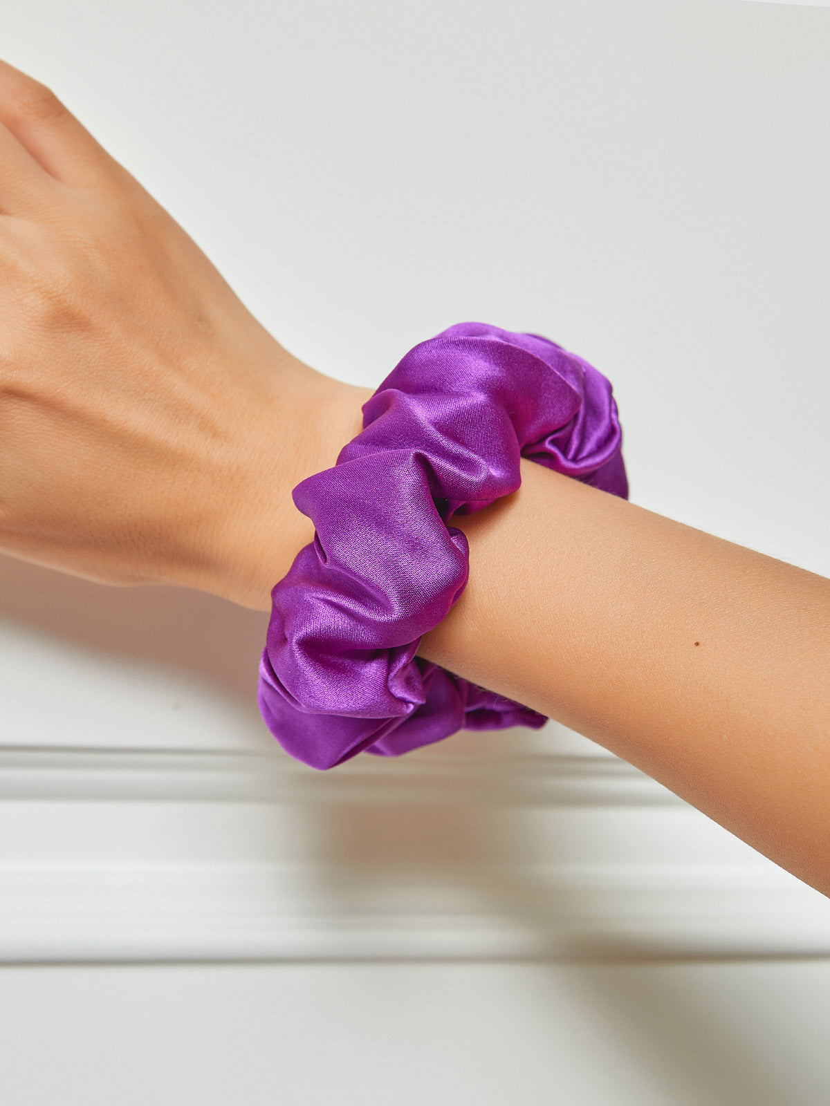 Pure Silk Midnight Scrunchies - Middle - 3.5cm