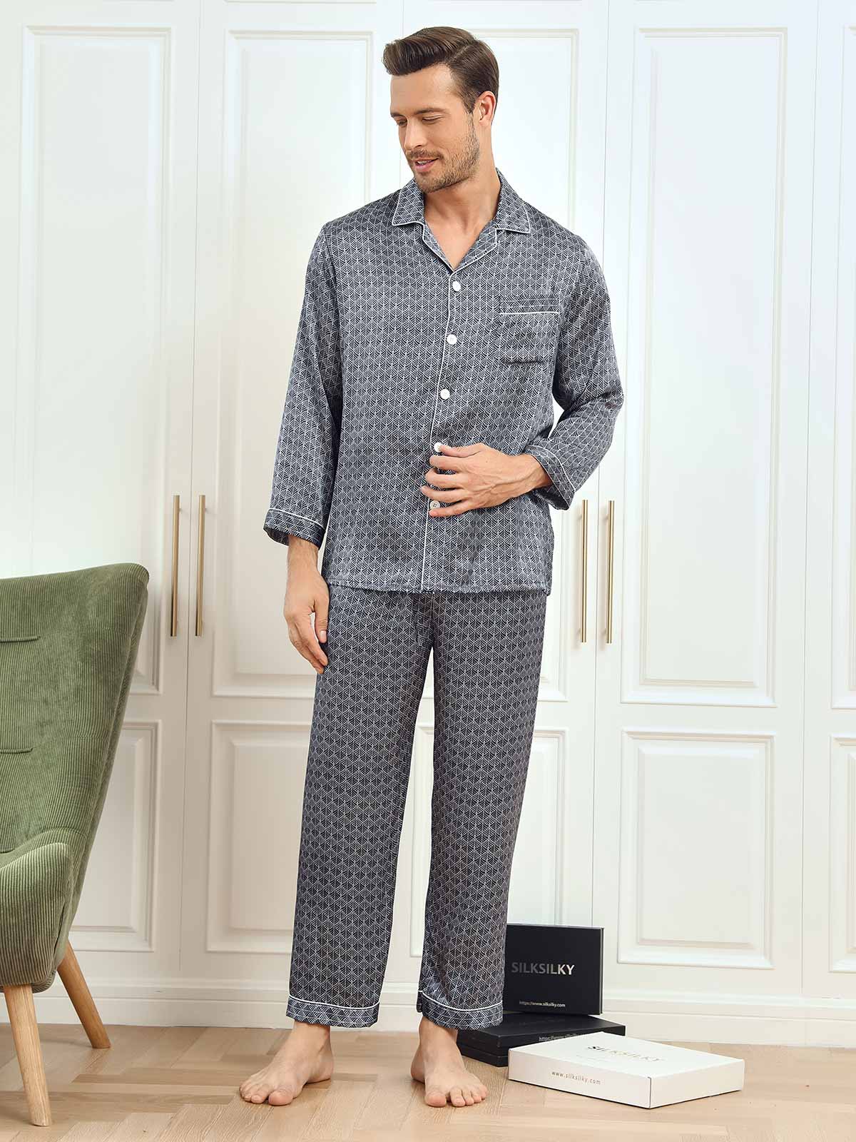 Luxurious Silk Printed Men‘s Pajama Set