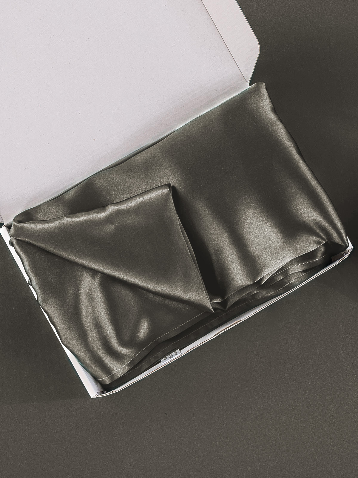 100% Mulberry Silk Pillowcase with Envelope Closure