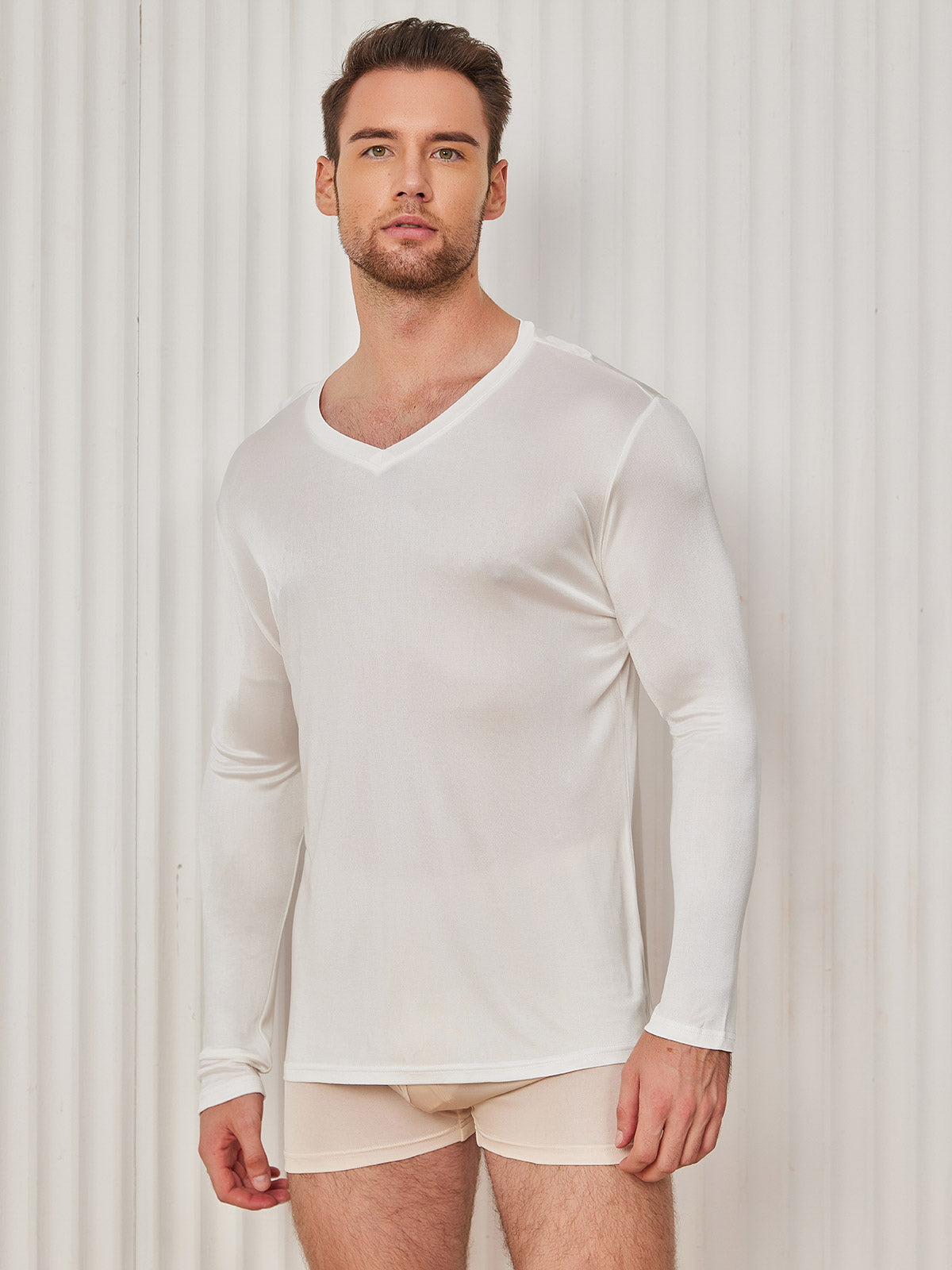 Mens V-Neck Long Sleeve Silk Knitted Tee