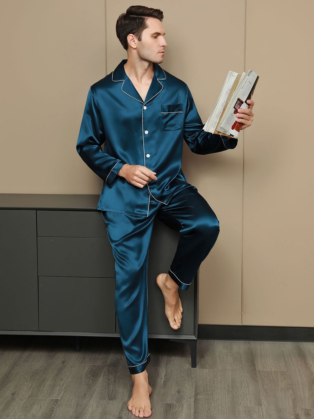 Silk Men's Lapel Long Sleeve Pajamas Set