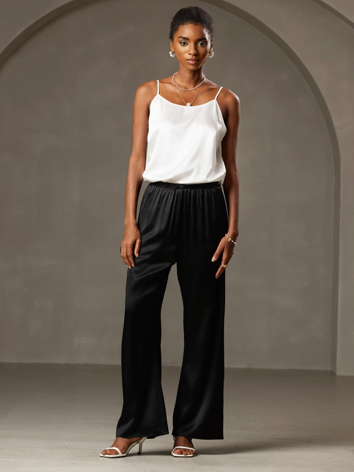 19Momme Fashionable High-Waisted Wide-Leg Pants