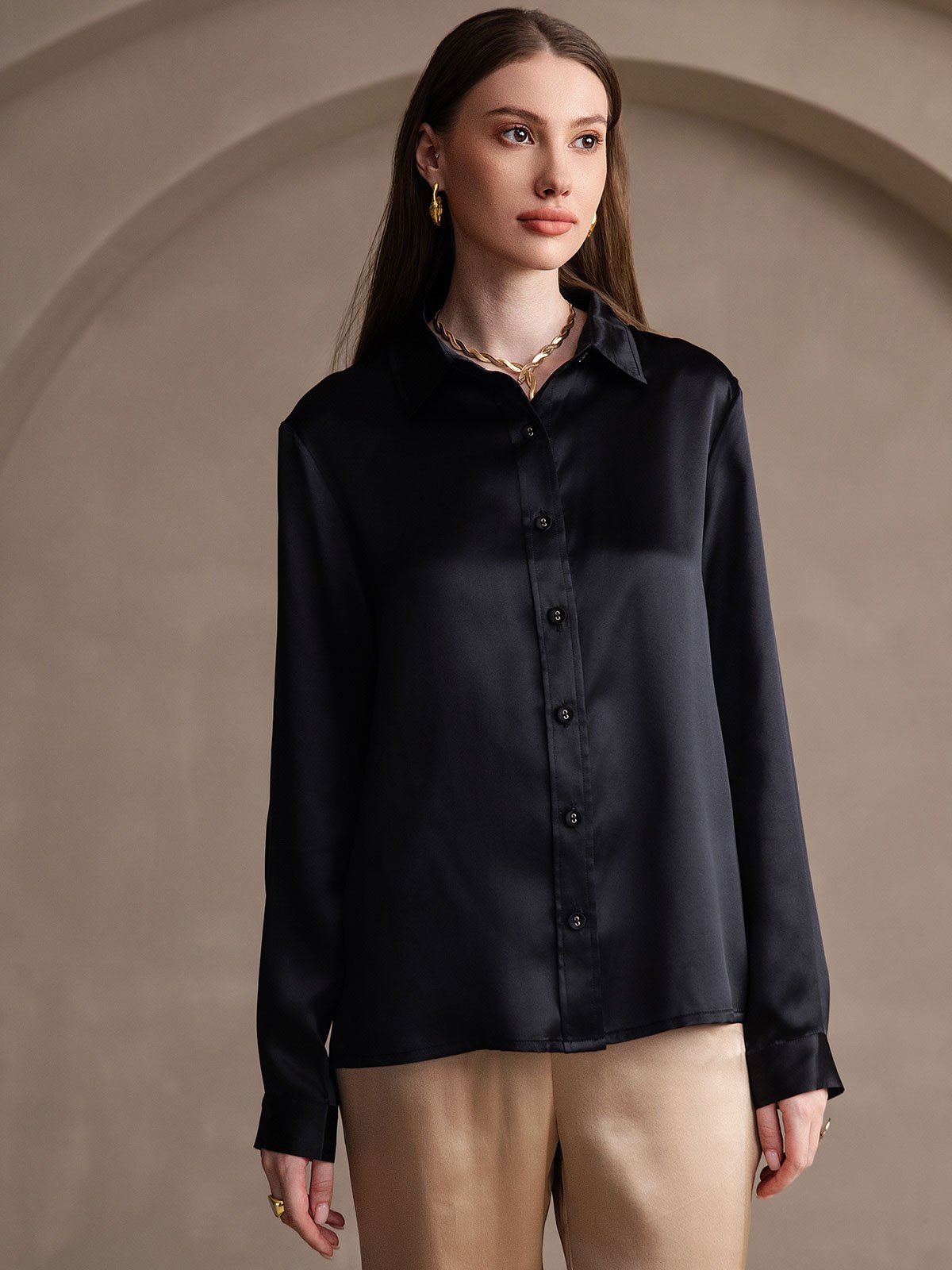 19 Momme Silk Fashionable Basic Shirt