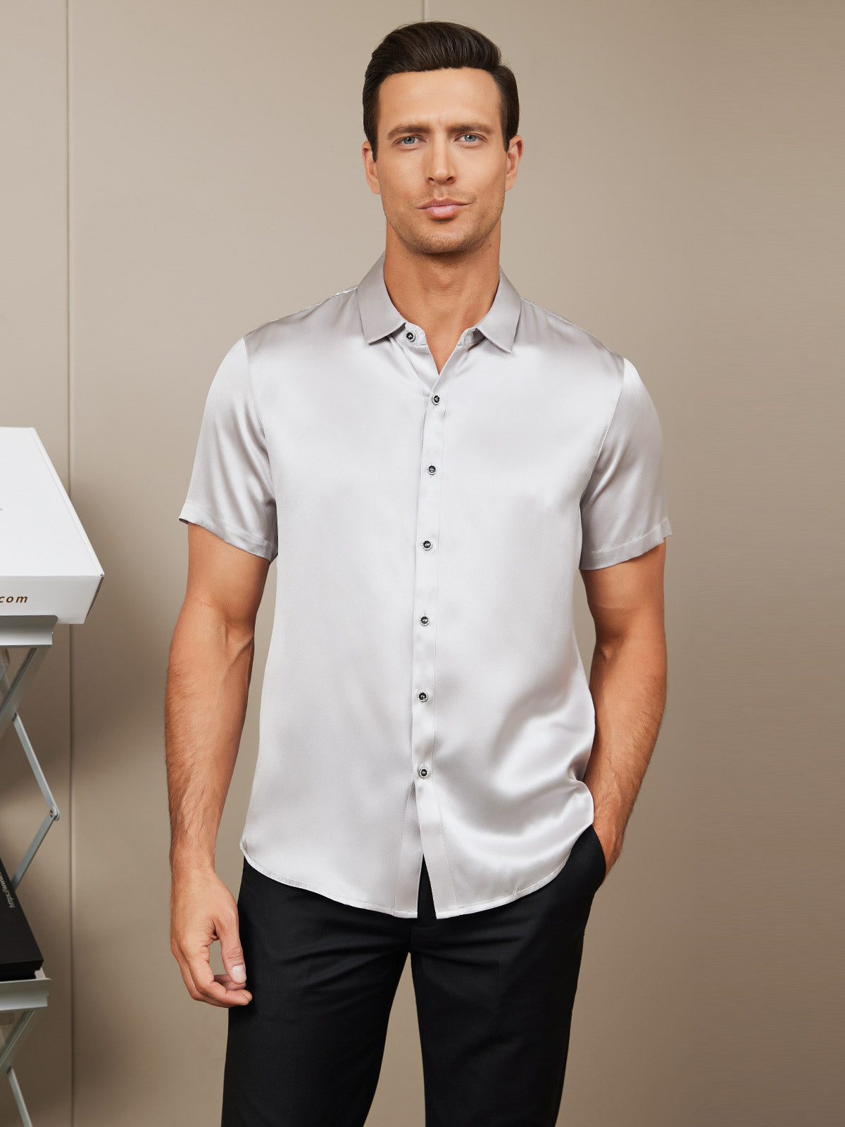 19Momme Mens Classic Short Sleeve Silk Shirt