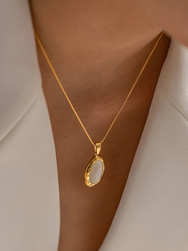 Gouden Opaal Edelsteen Ketting | Elara