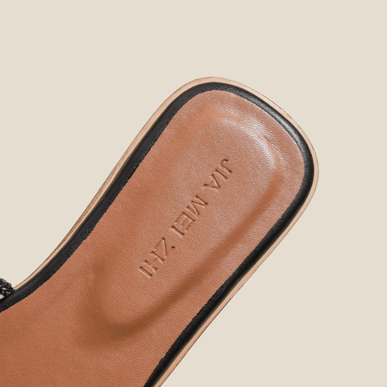 Camille Raphia – Stylowe Sandały