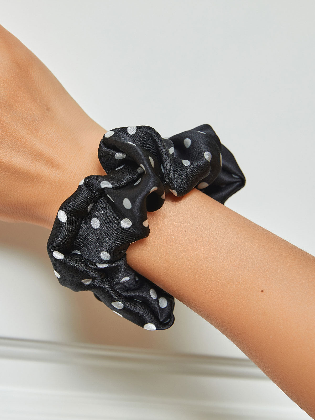 Pure Silk Printed Midnight Scrunchies - Middle - 3.5cm