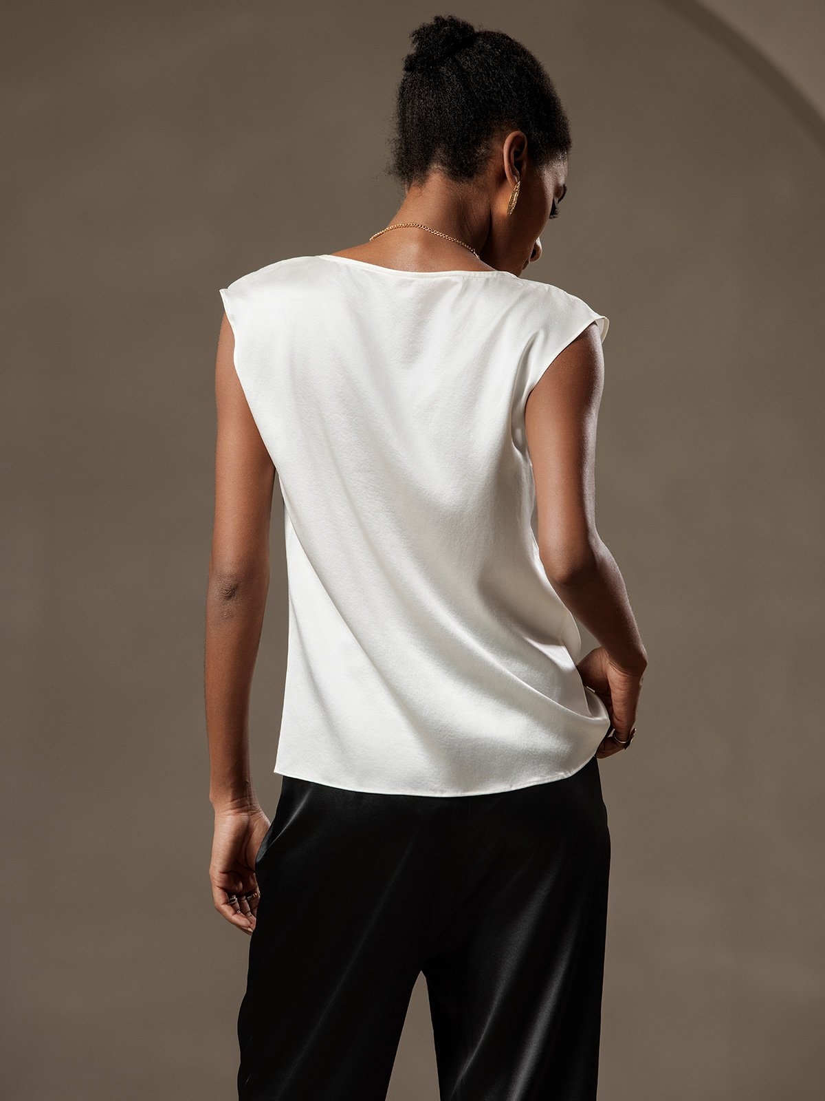 19Momme Silk Cowl Neck Sleeveless Top