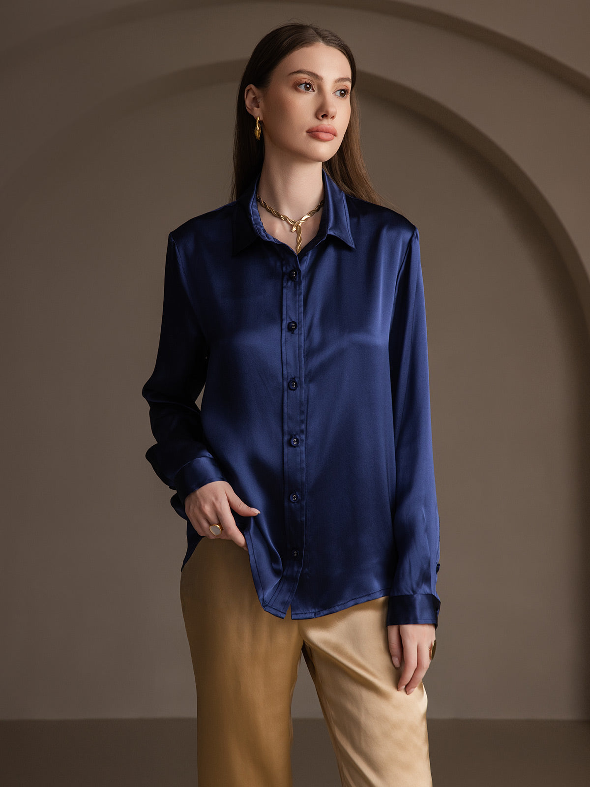 19 Momme Silk Solid Color Fashionable Basic Shirt