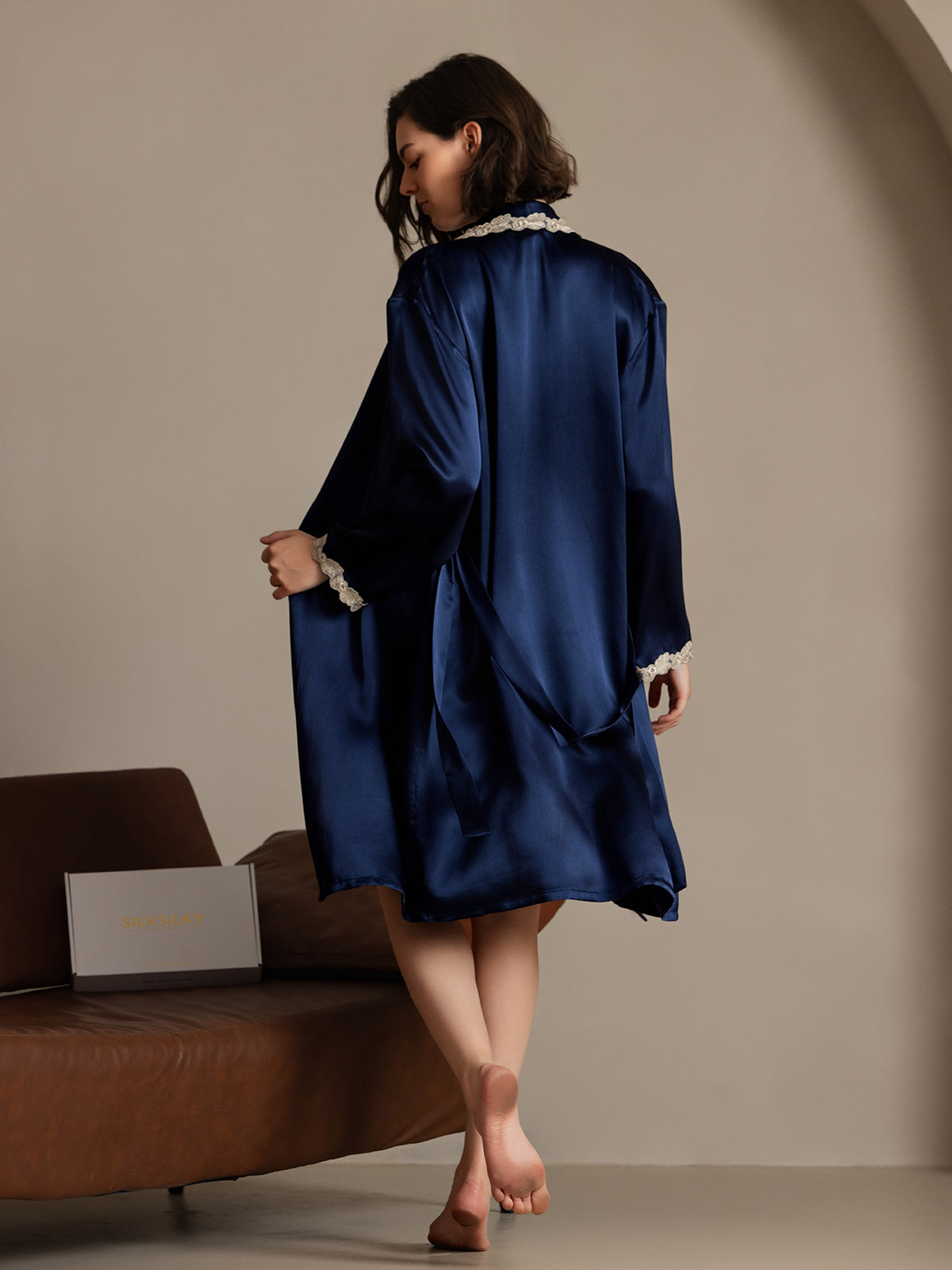 Women's Silk Flower Trim Long Sleeve Robe