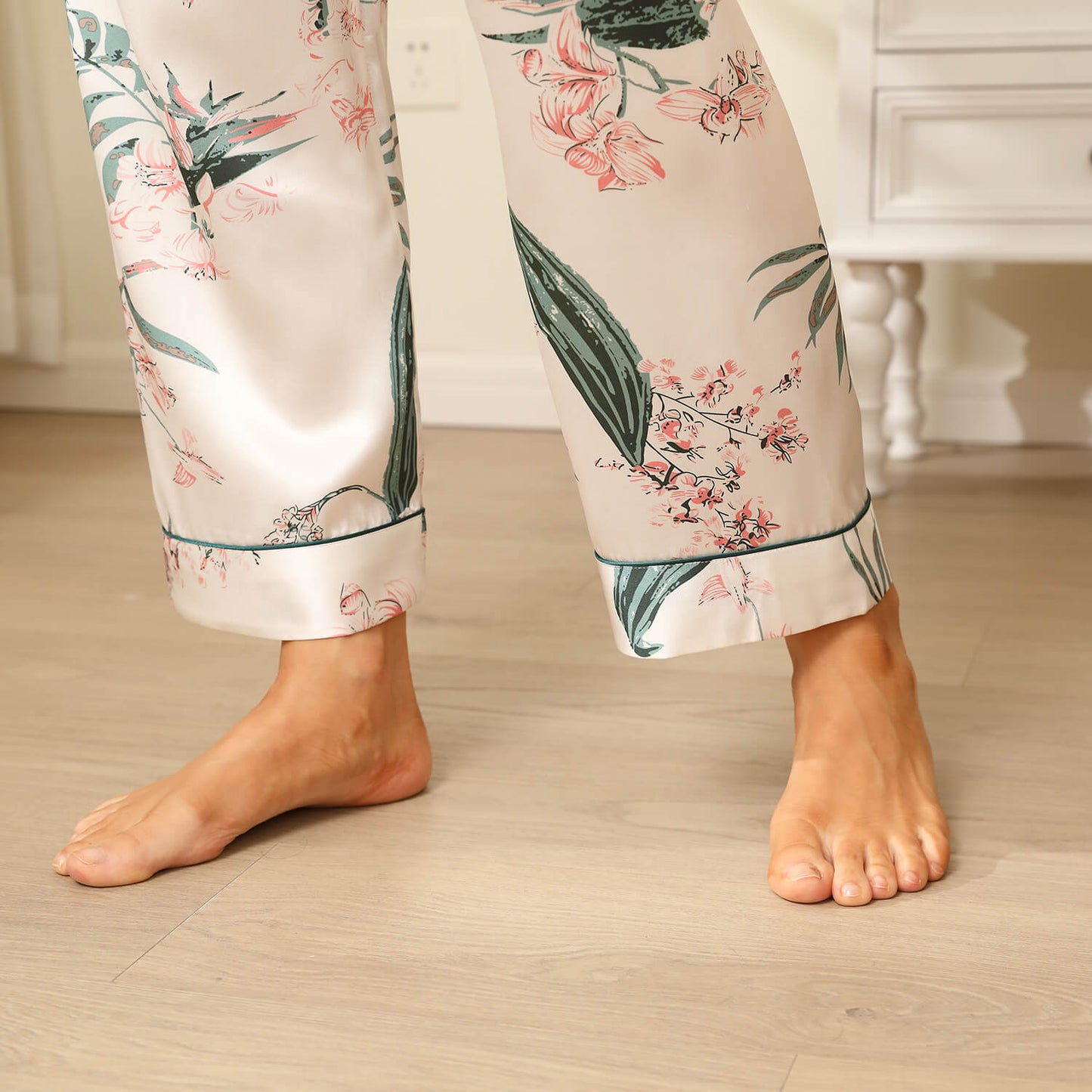 Silk Pajama Set For Women Long Flower print mulberry silk pyjamas