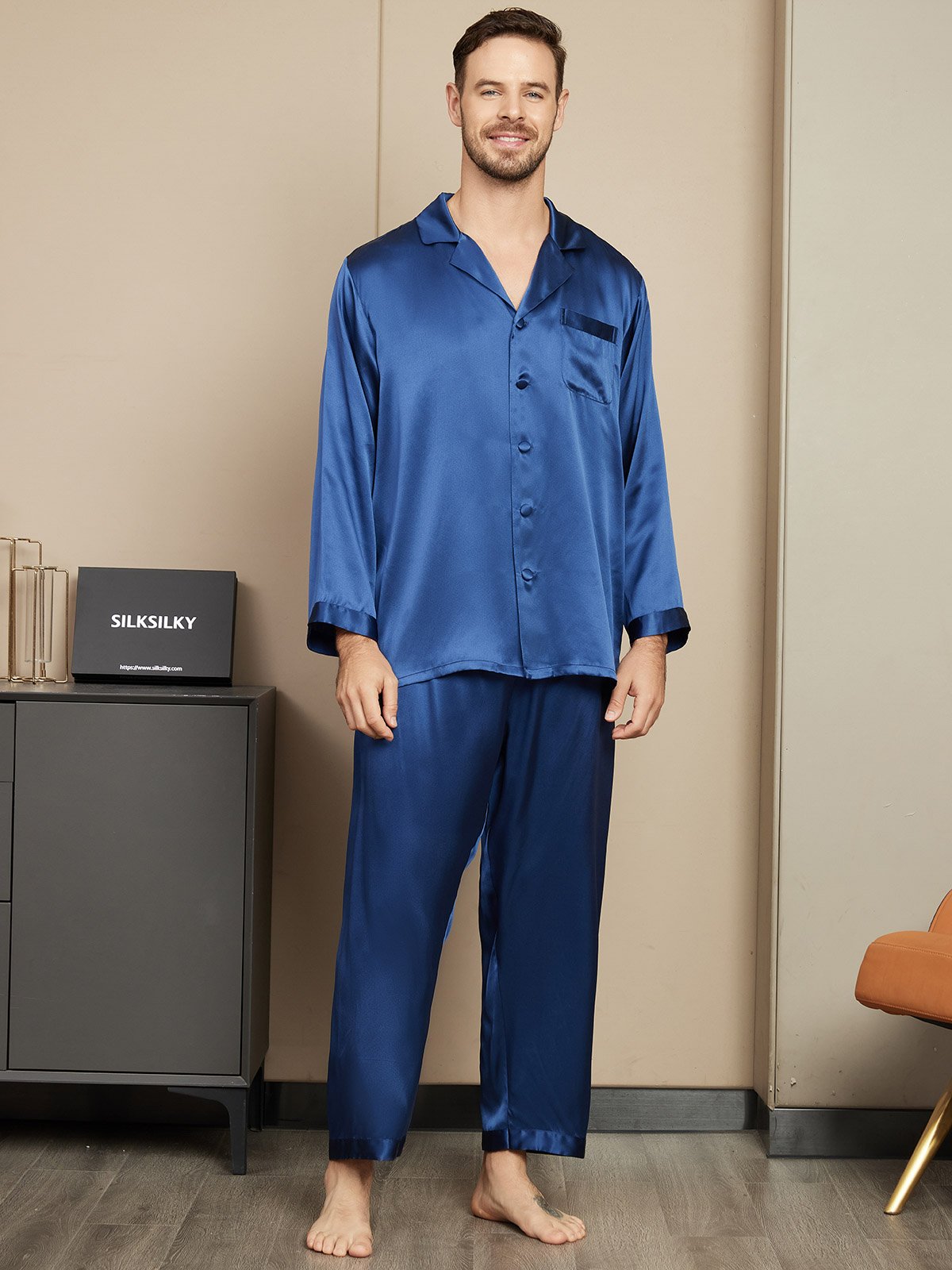 Pure Silk Long Sleeve Men's Pajamas