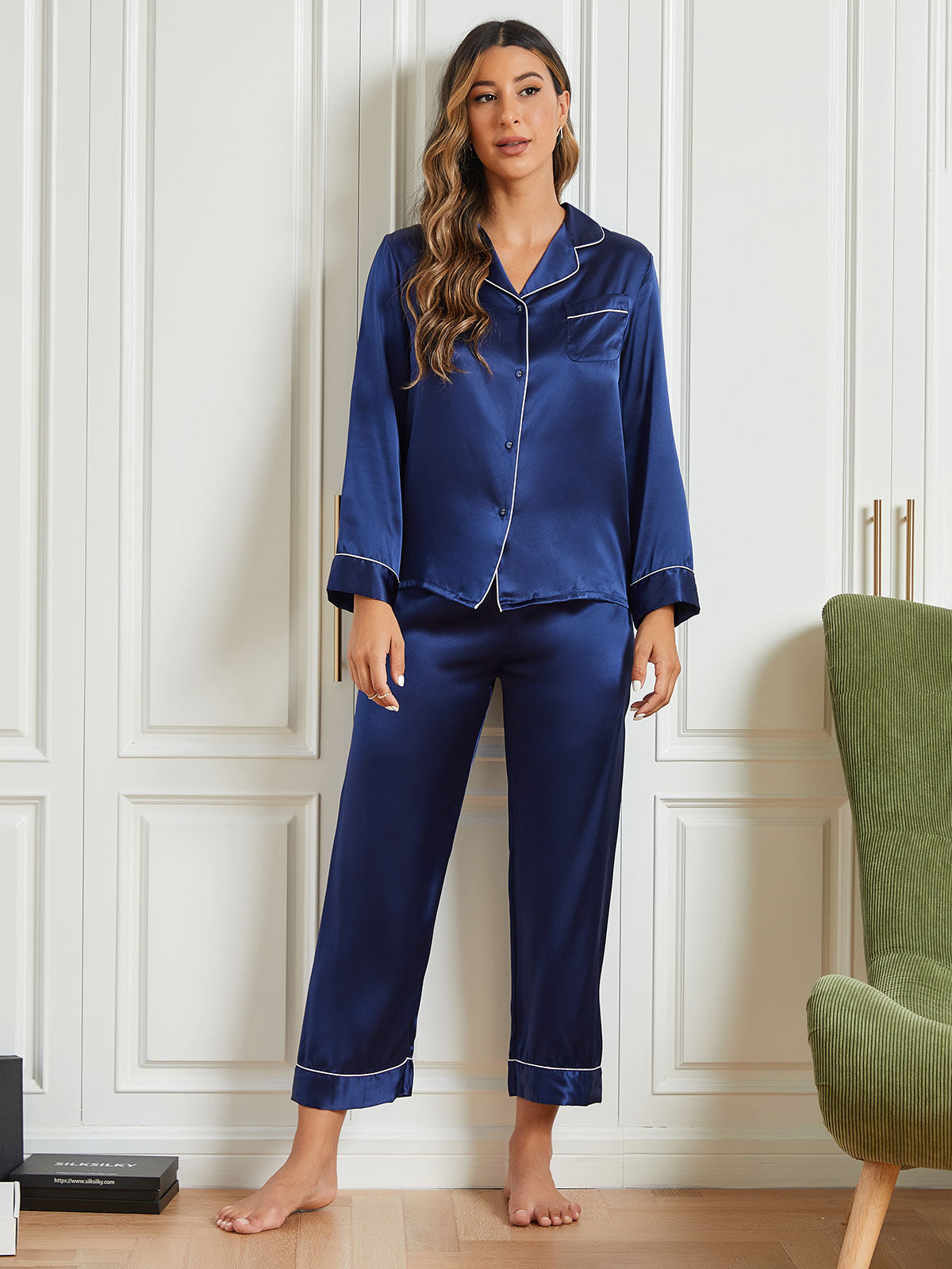 Pure Silk Binding Trim Classic Pajamas Set