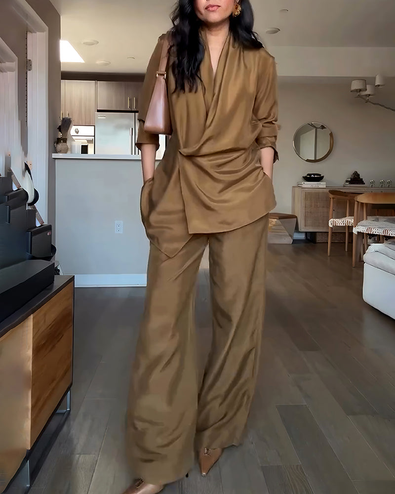 IZA | Szykowny komplet z drapowanym dekoltem typu woda