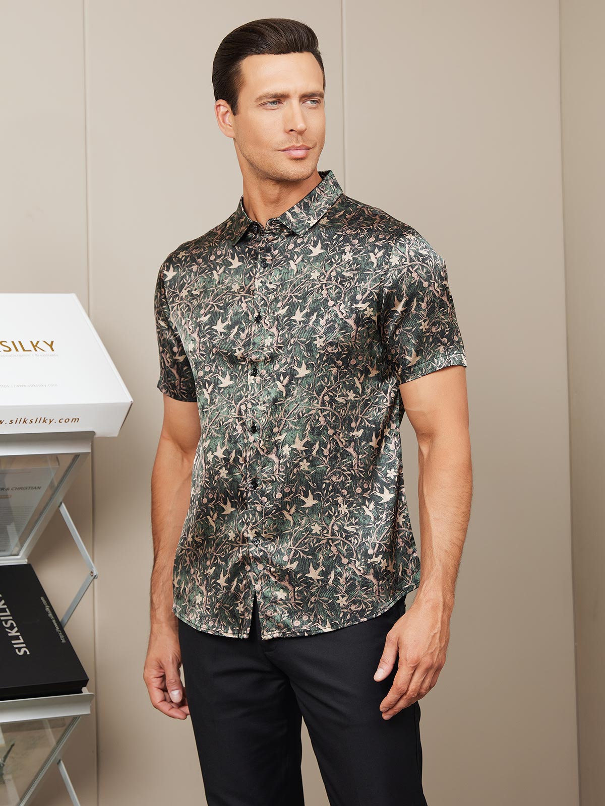 19 Momme Luxury Short-Sleeved Silk Shirt