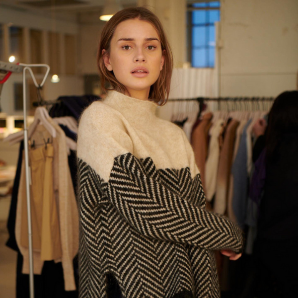 Malene | Bawełniany Sweter z Golfem