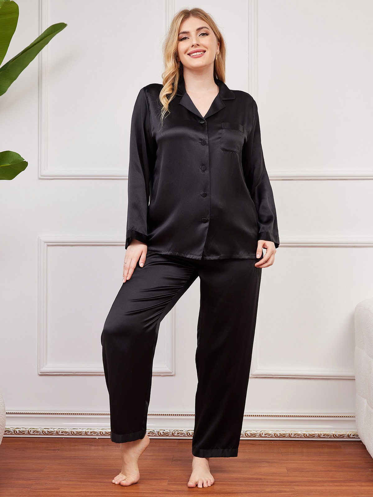 Plus Size Pure Silk Button-Up Women’s Pajamas